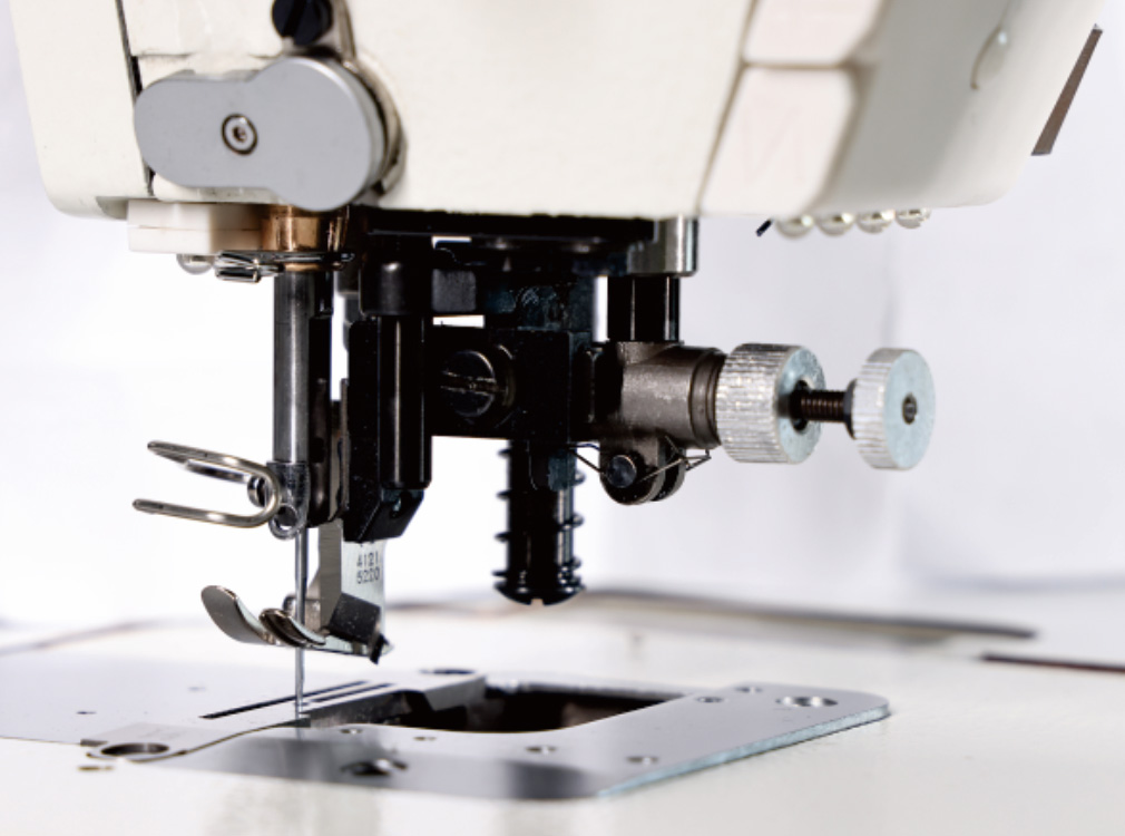 切刀轴及刀架导柱，采用DLC处理