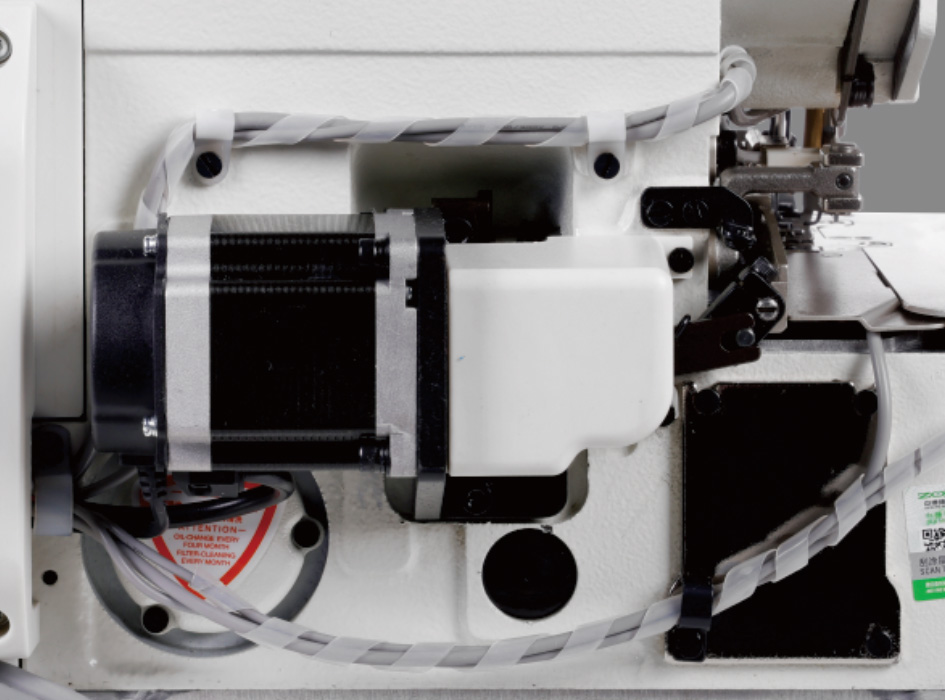 步进电机驱动抬压脚和剪线