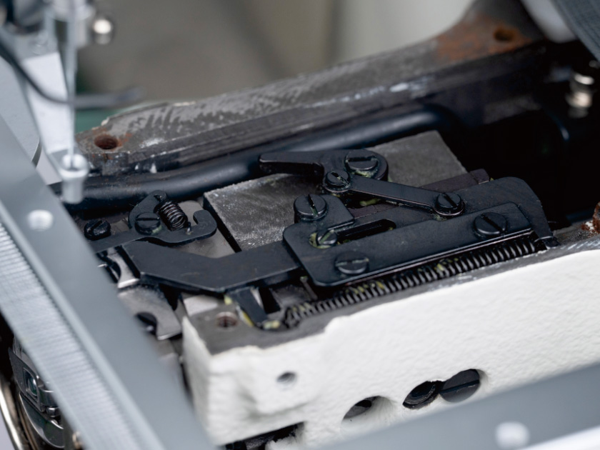 抓线结构起缝快效率高，底部干净无鸟巢