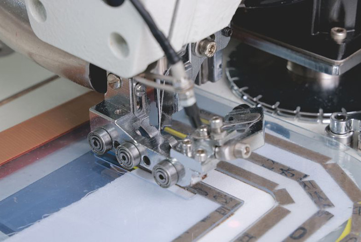 模板出品统一，边缝边切，冷刀无痕