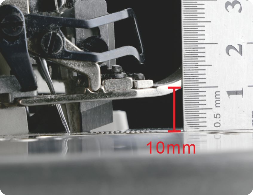 10mm超大压脚，放料轻松