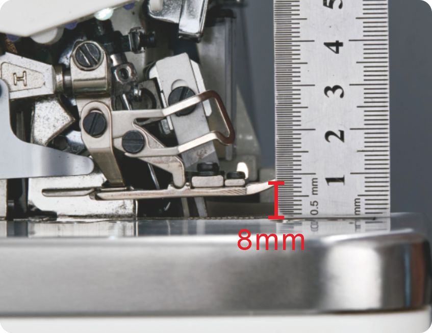 8mm超大压脚，放料轻松