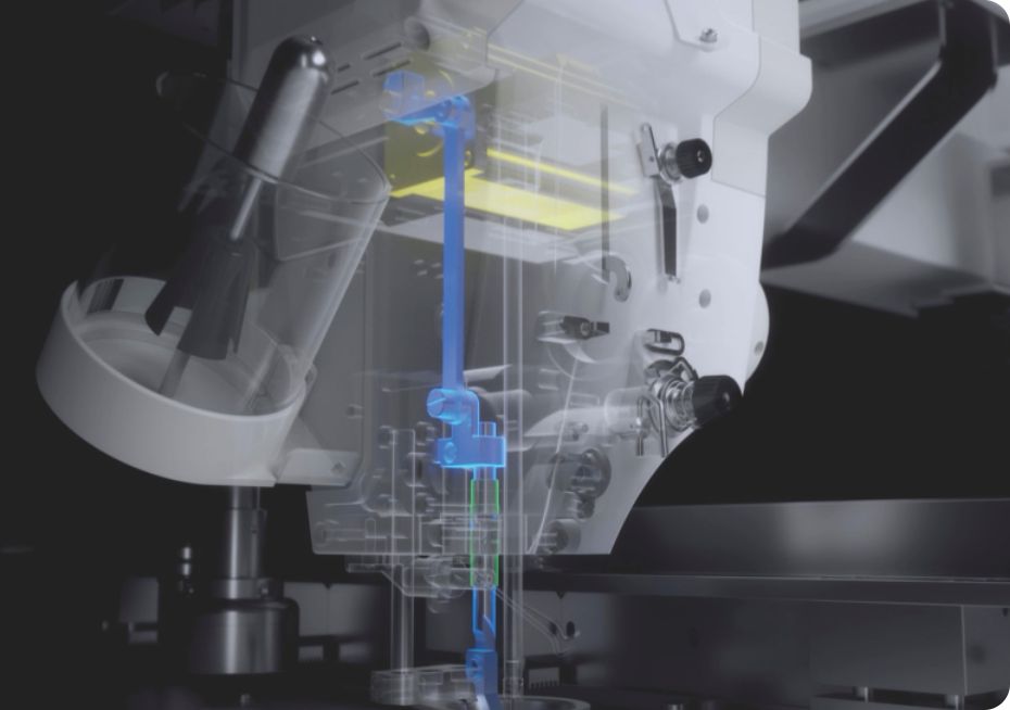 智能中压脚设计，厚薄料适应性更强