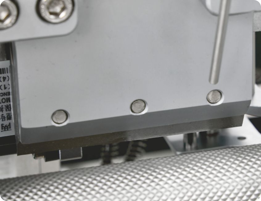 松紧带专用切刀装置